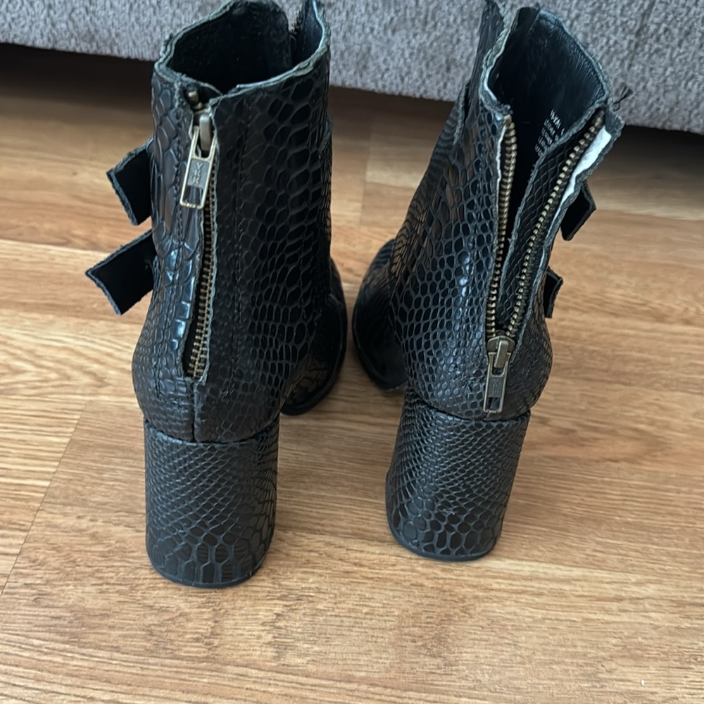 Freebird Joey - image 6